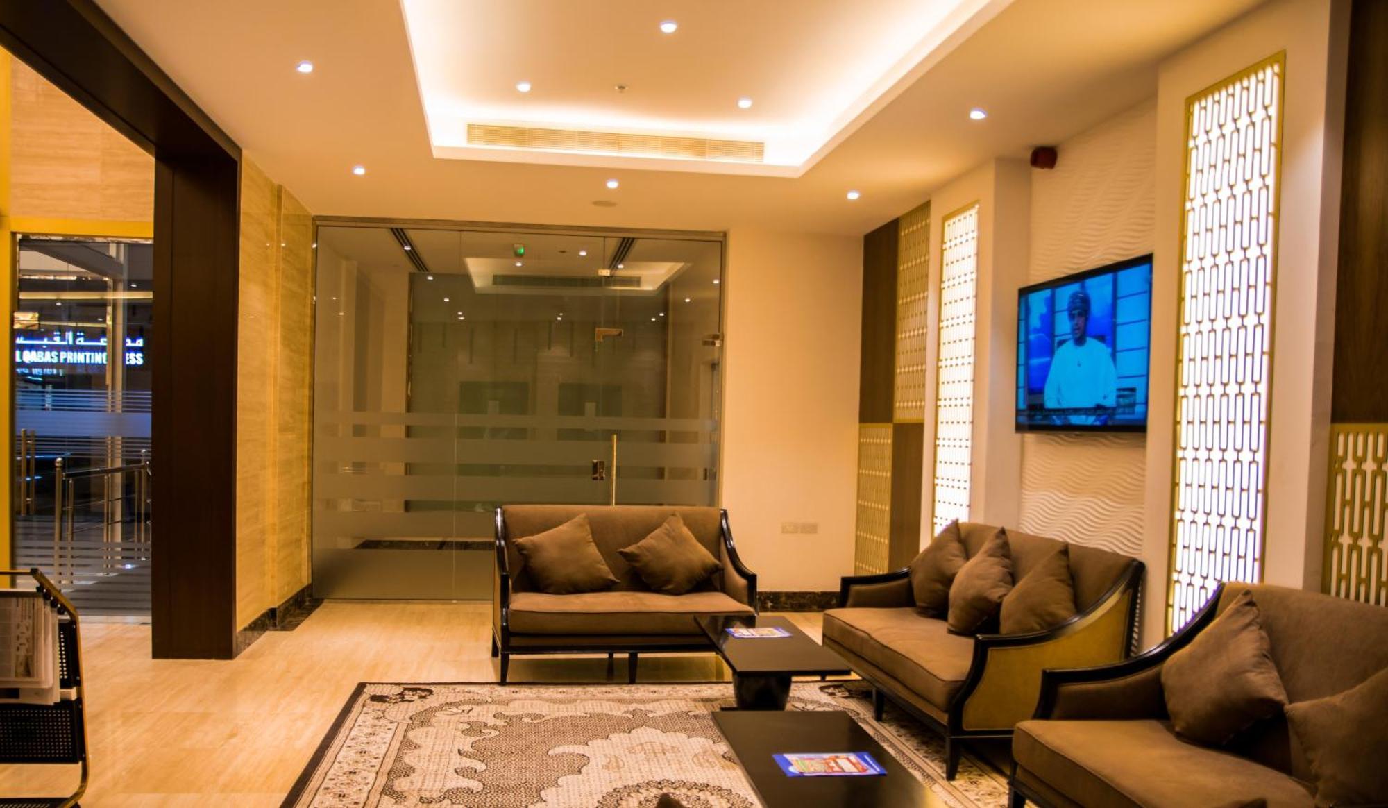City Park Hotel Apartments Muskat Bagian luar foto