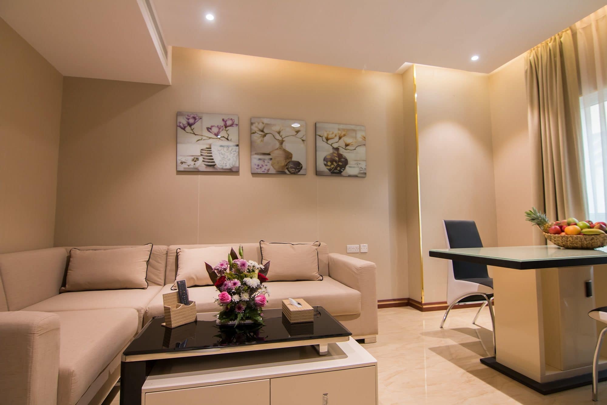 City Park Hotel Apartments Muskat Bagian luar foto